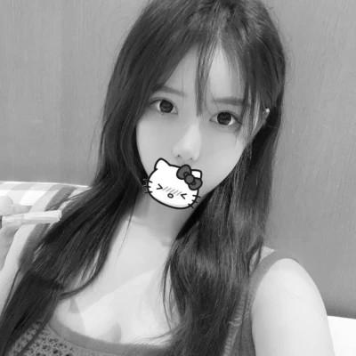 头像图片2023最火爆黑白女生