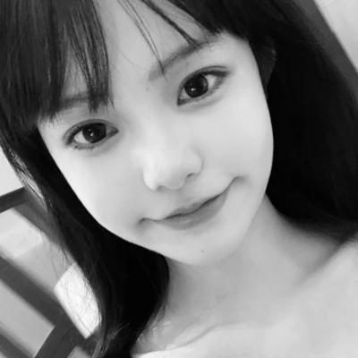 头像图片2023最火爆黑白女生