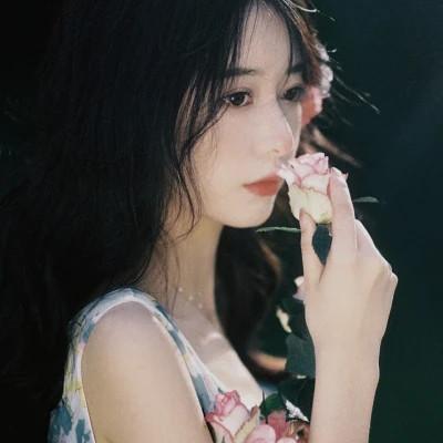 女生复古氛围感头像 高清氛围感满满的复古怀旧头像女