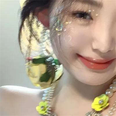可盐可甜的专用女生头像59张