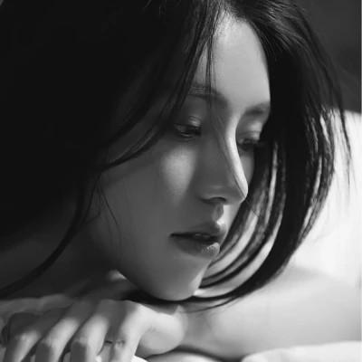103张女生最酷的照片头像黑白