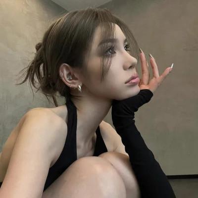 女生高清好看美美的头像图片78张