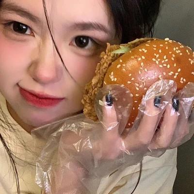 可盐可甜的专用女生头像59张