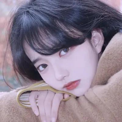 微信女生干净有品位的头像58张