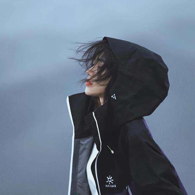 女生高清头像自由潇洒