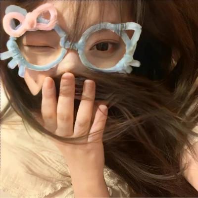 WeChat风格女头75张