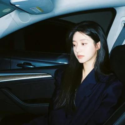 WeChat风格女头75张
