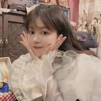 微信女生干净有品位的头像58张