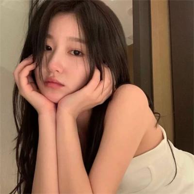 微信女生干净有品位的头像58张