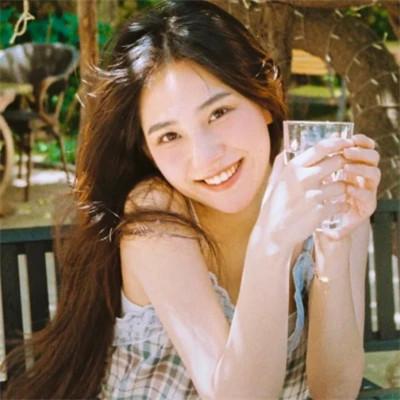 复古系头像女 高级又复古相当耐看