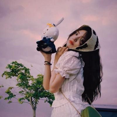复古系头像女 高级又复古相当耐看