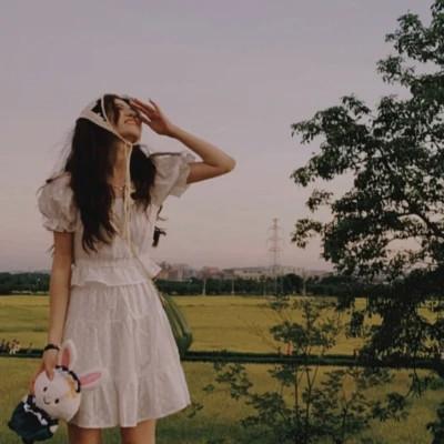 复古系头像女 高级又复古相当耐看