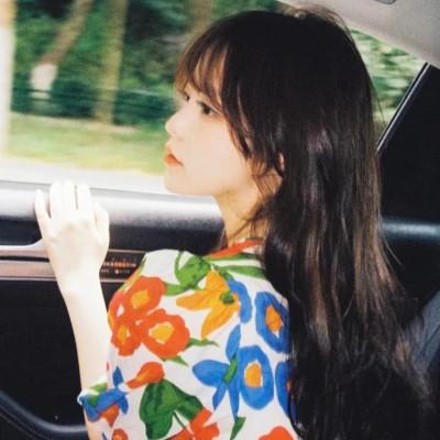 复古系头像女 高级又复古相当耐看