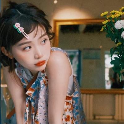 复古系头像女 高级又复古相当耐看