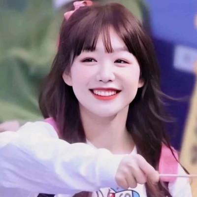 特别清纯的女生头像 高清很清纯很好看的女孩子头像图片