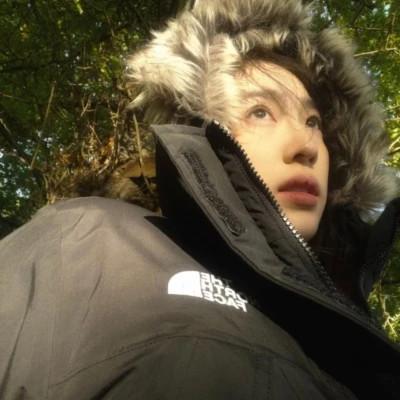 素颜比较真实的头像女高清照片