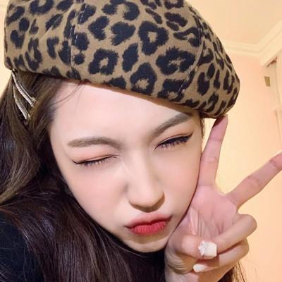 少年感小众头像女生阳光图片