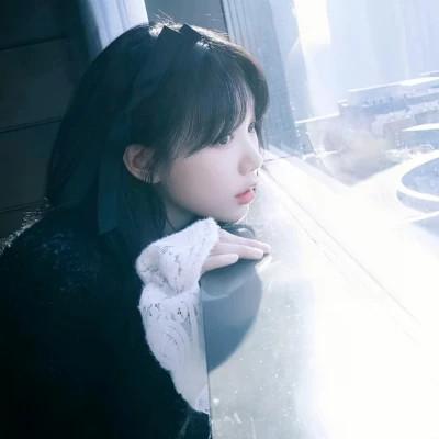 特别清纯的女生头像 高清很清纯很好看的女孩子头像图片