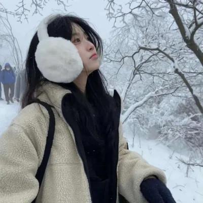 特别清纯的女生头像 高清很清纯很好看的女孩子头像图片