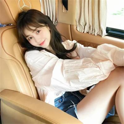 女生性感身材头像 好看高清身材火爆的女生头像图片