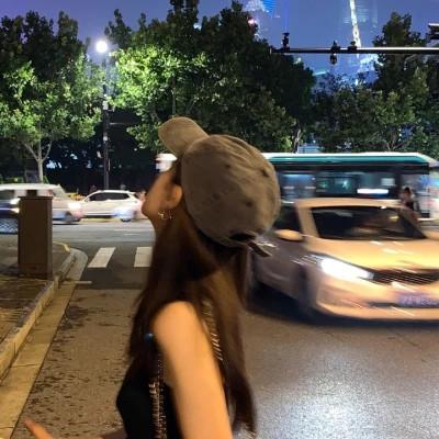 少年感小众头像女生阳光图片