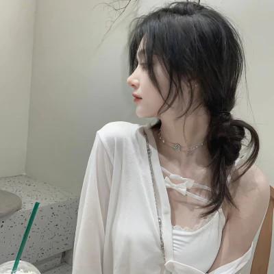 女生性感身材头像 好看高清身材火爆的女生头像图片