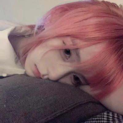 素颜比较真实的头像女高清照片