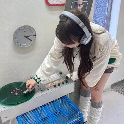 特别清纯的女生头像 高清很清纯很好看的女孩子头像图片