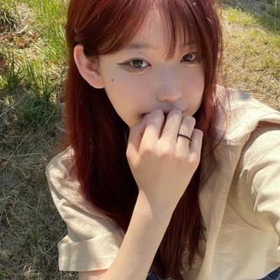素颜比较真实的头像女高清照片
