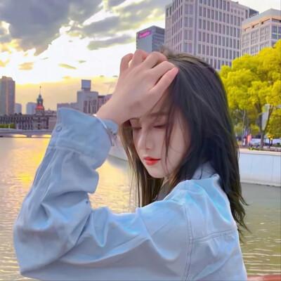 特别清纯的女生头像 高清很清纯很好看的女孩子头像图片