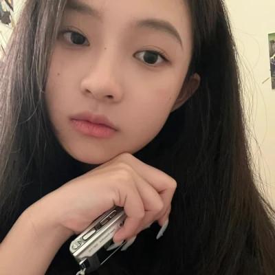 素颜比较真实的头像女高清照片