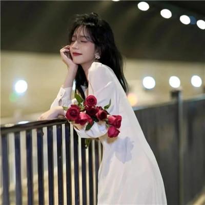 小清新氛围照片女生头像