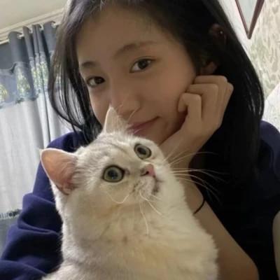 素颜比较真实的头像女高清照片
