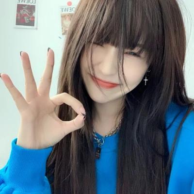 少年感小众头像女生阳光图片