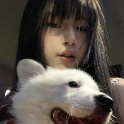素颜比较真实的头像女高清照片
