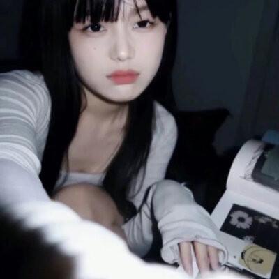 特别清纯的女生头像 高清很清纯很好看的女孩子头像图片