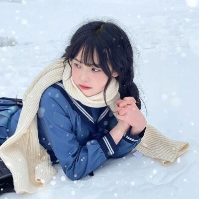 特别清纯的女生头像 高清很清纯很好看的女孩子头像图片