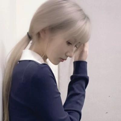素颜比较真实的头像女高清照片