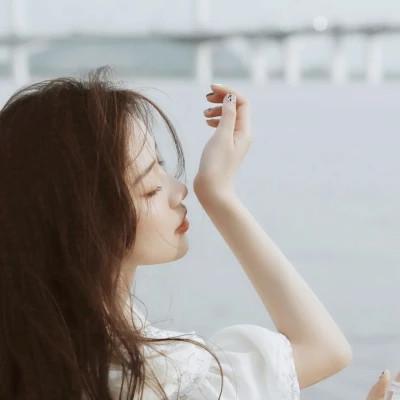 少年感小众头像女生阳光图片