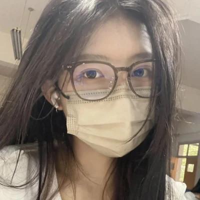 特别清纯的女生头像 高清很清纯很好看的女孩子头像图片