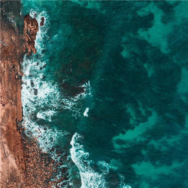 海边浪花风景头像图片 海风吹来激起那浪花一朵朵