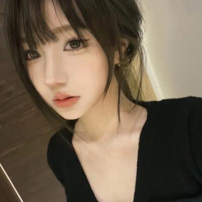 素颜比较真实的头像女高清照片