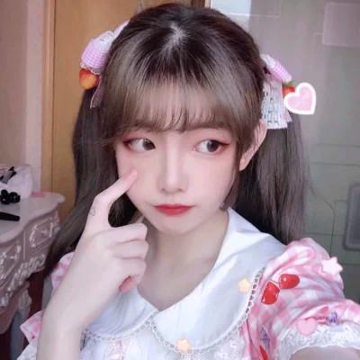 素颜清纯女生头像，真实的美丽无需修饰
