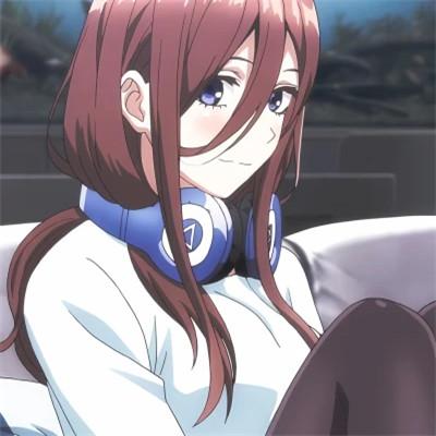 漫画《五等分的新娘》中野三玖动漫女头图片