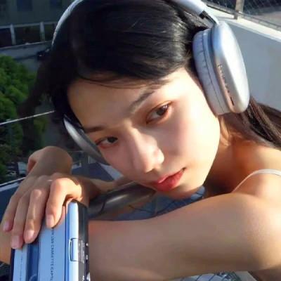 女生自信爱自己的头像图片，千人千面，爱自己的每一面