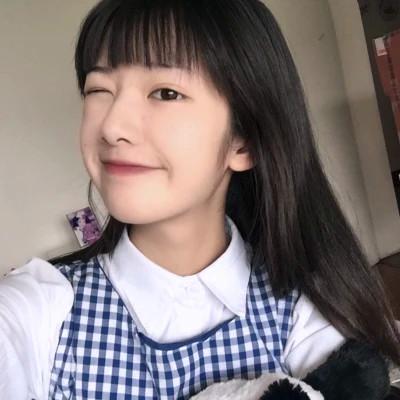 素颜清纯女生头像，真实的美丽无需修饰