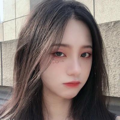 素颜清纯女生头像，真实的美丽无需修饰