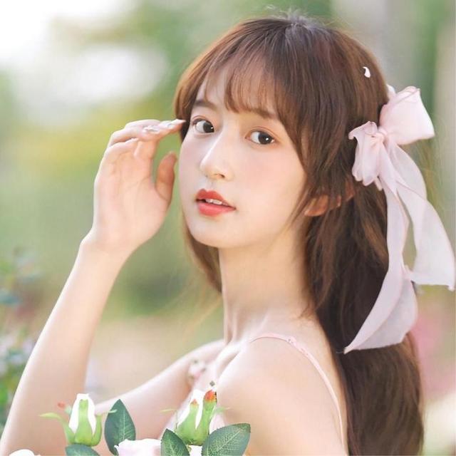 温柔舒心干净女生头像图片