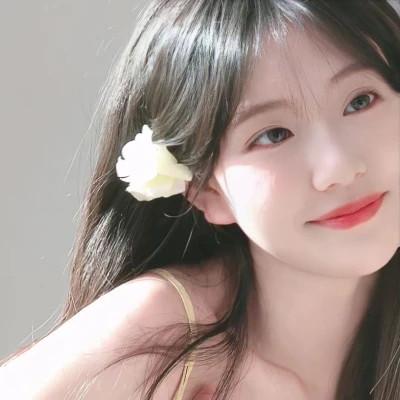 24张精选超高颜值的女生头像图片