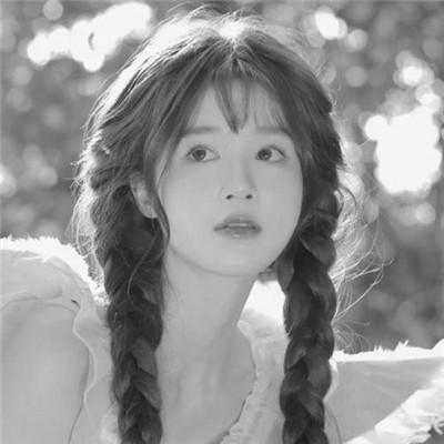 微信高清黑白女生头像100张